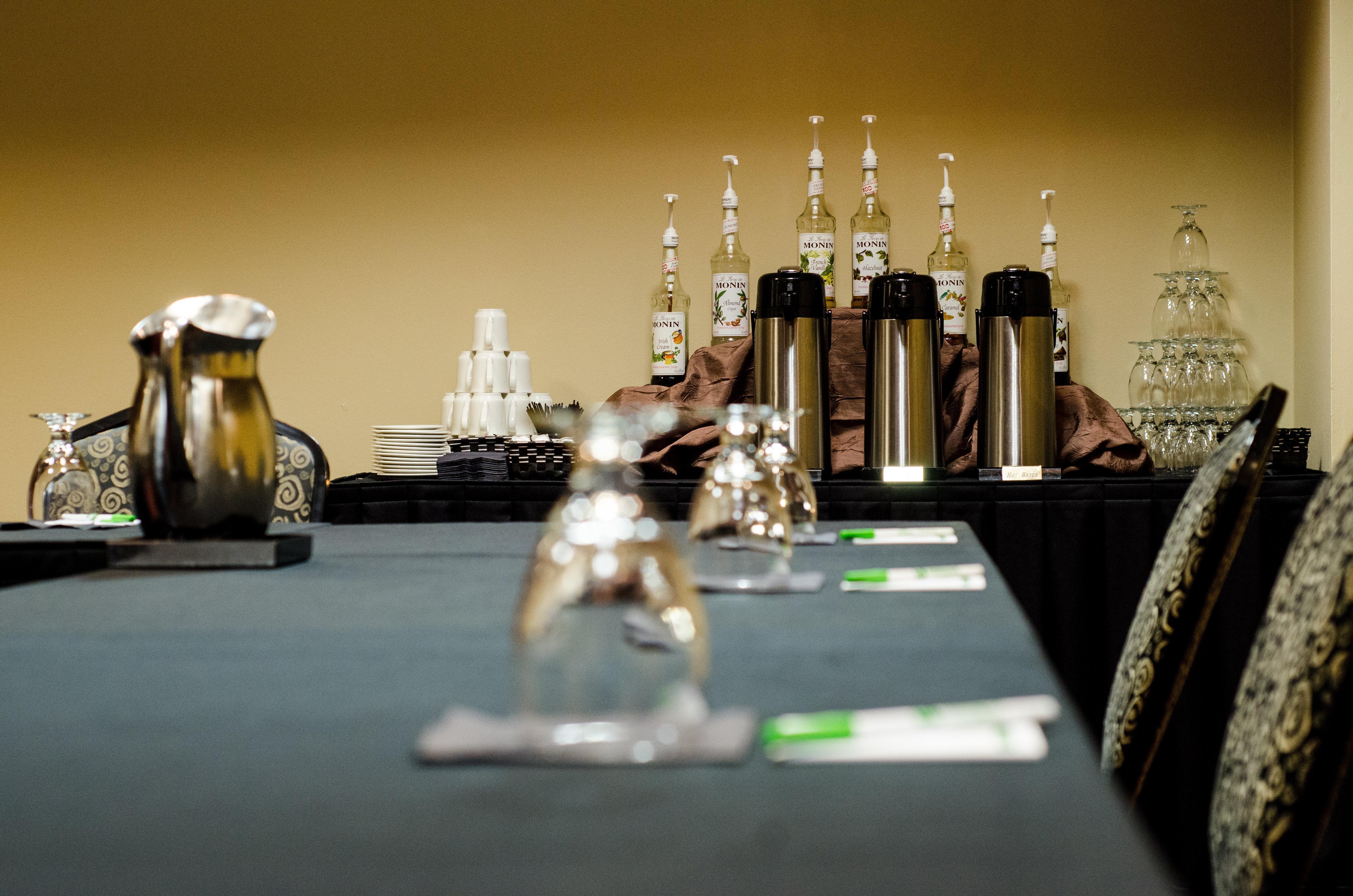 Pewaukee-milwaukee West By Ihg 3*